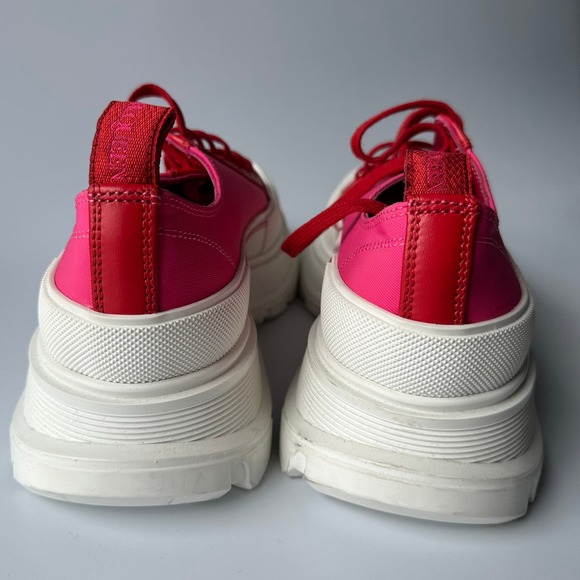 Alexander McQueen Tread Slick Sneaker - Picture 5 of 8